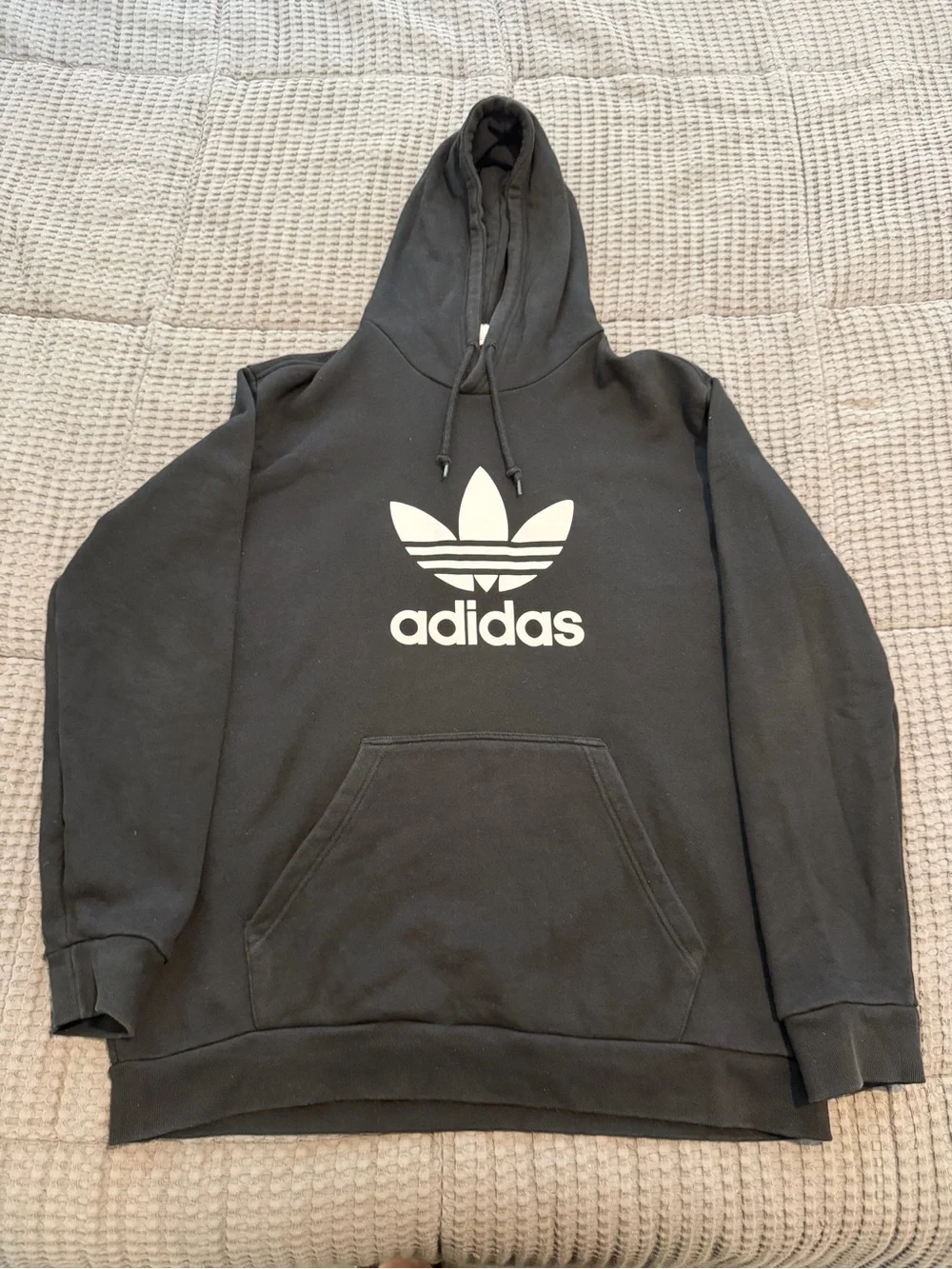 adidas Men’s Solid Black Trefoil Logo Pullover Hoodie Long Sleeve Pockets XL